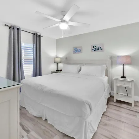 Beautiful Updated Pelican Beach Unit!!! Destin Exterior photo