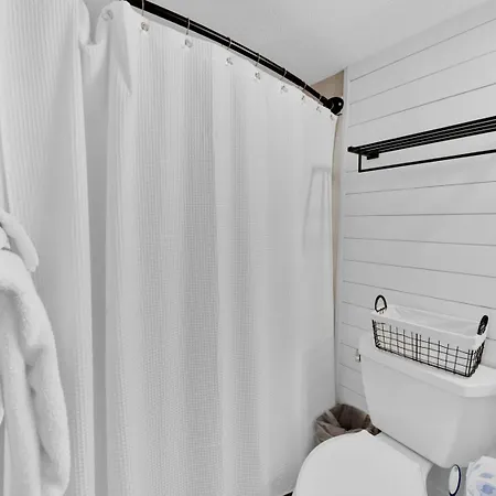 Beautiful Updated Pelican Beach Unit!!! Destin Exterior photo